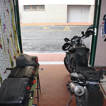 アパート Casa Lisa フィナーレ・リーグレ